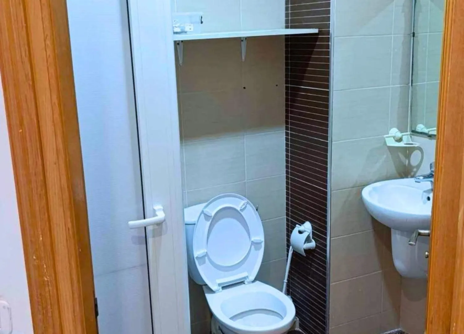 Cozy 1Br Studio In Central Ennasr, 8Th Floor, Fast Wi-Fi 아리아나 아파트